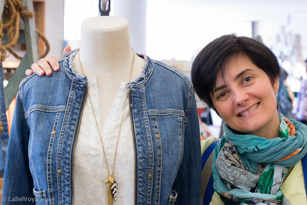 Virginie Beaudouin-Lafon dans une boutique de Mode à New York